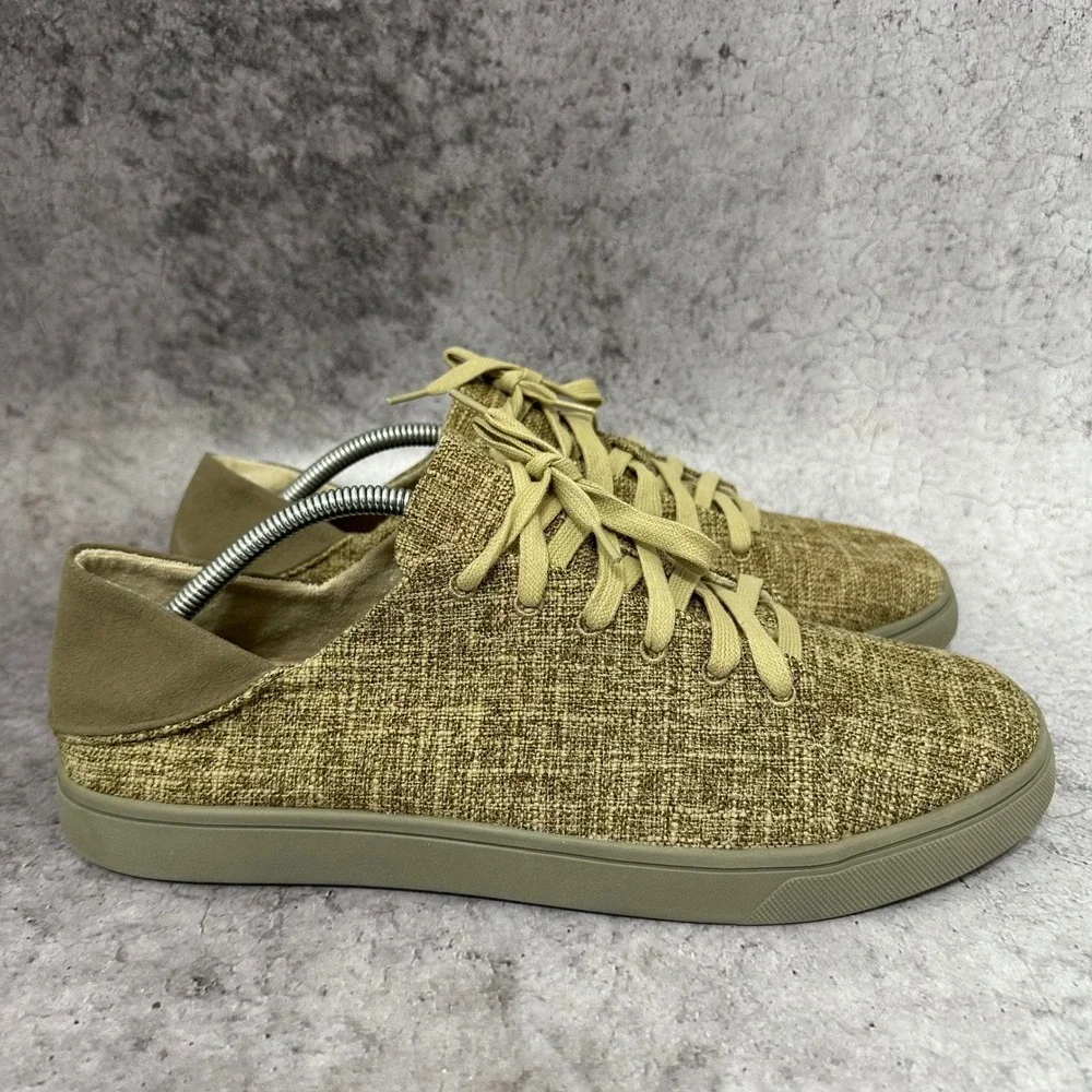 Baretraps Liam Sneakers Mens Size 11 Tan Textured Fabric Suede Heel Casual Shoes